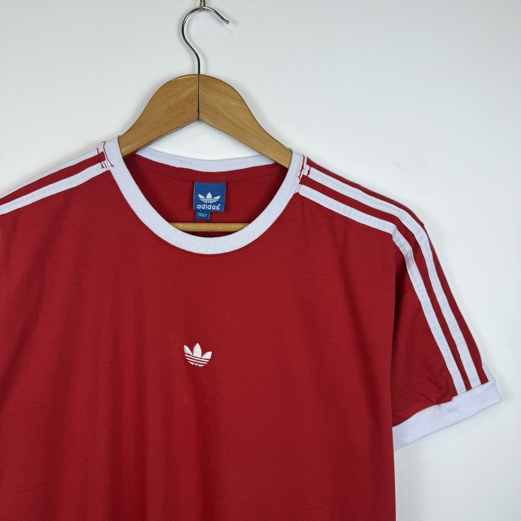 Camiseta Retrô Adidas